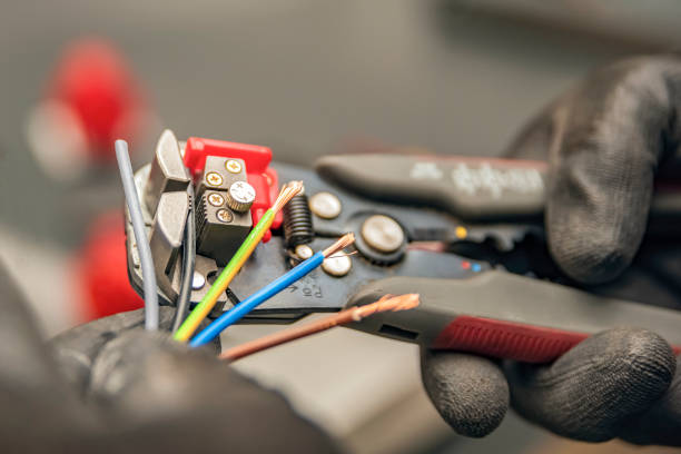 Best Licensed Electrician  in Warren, PA